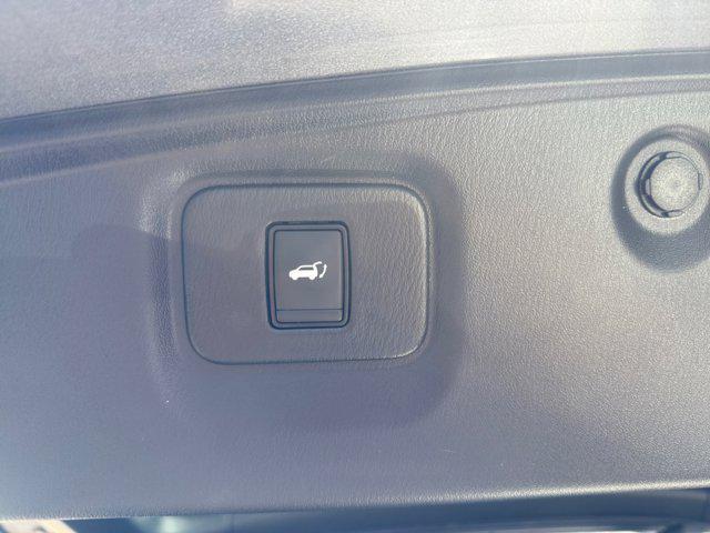 used 2020 Nissan Pathfinder car, priced at $24,492