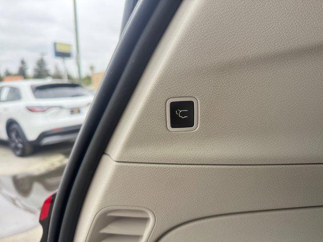 used 2023 Chrysler Pacifica car, priced at $23,500