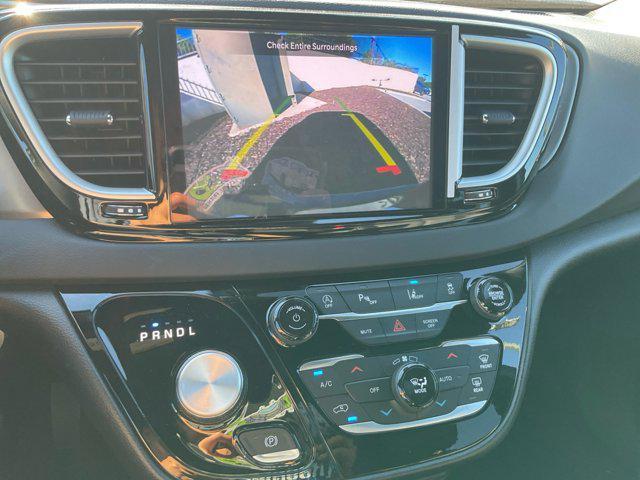 used 2025 Chrysler Pacifica car, priced at $34,500