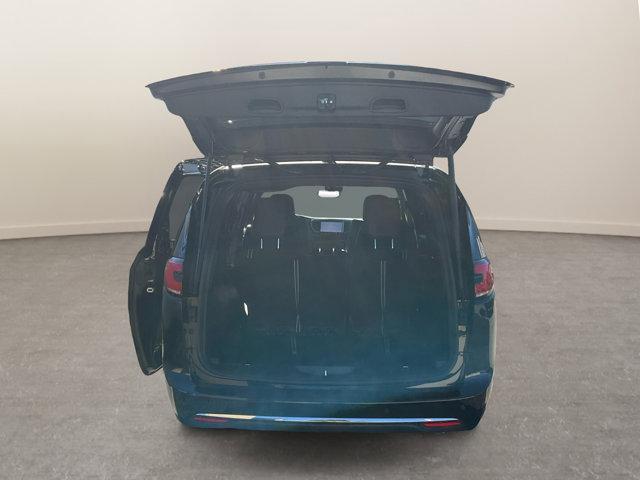 used 2025 Chrysler Pacifica car, priced at $34,500