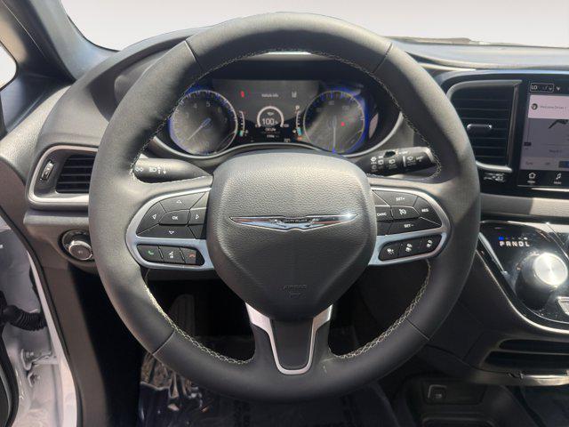 used 2025 Chrysler Pacifica car, priced at $30,995