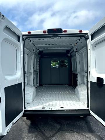 used 2023 Ram ProMaster 2500 car, priced at $29,877