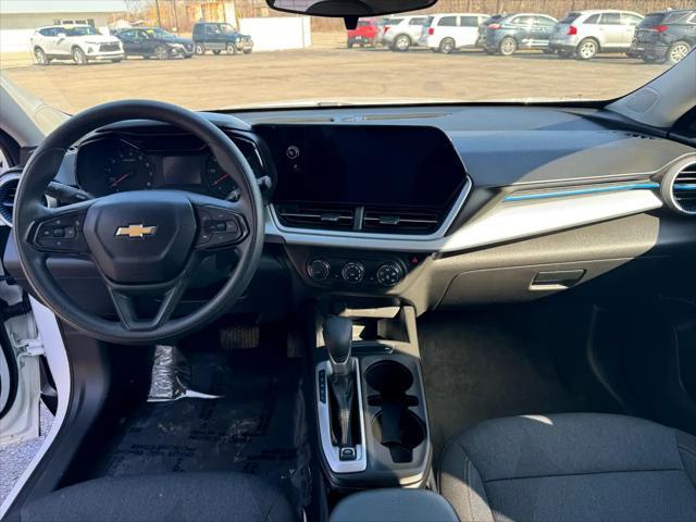 used 2025 Chevrolet Trax car, priced at $21,877