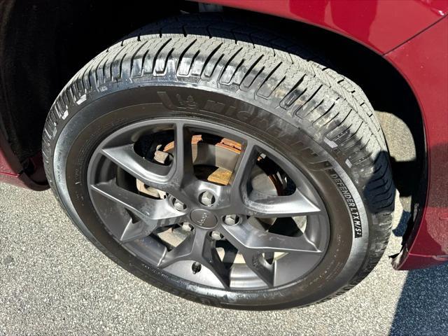 used 2019 Jeep Grand Cherokee car, priced at $22,877