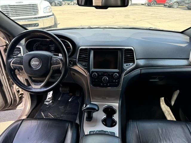 used 2015 Jeep Grand Cherokee car, priced at $13,877