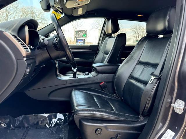 used 2015 Jeep Grand Cherokee car, priced at $13,877