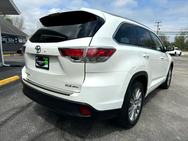 used 2016 Toyota Highlander car, priced at $17,877