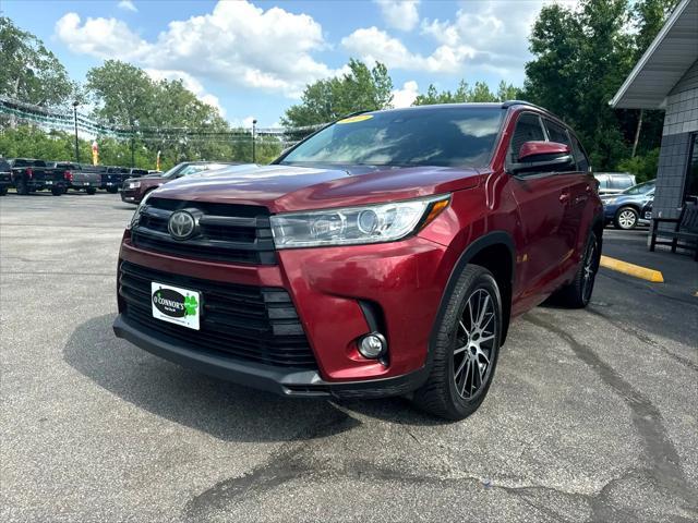 used 2017 Toyota Highlander car, priced at $24,877