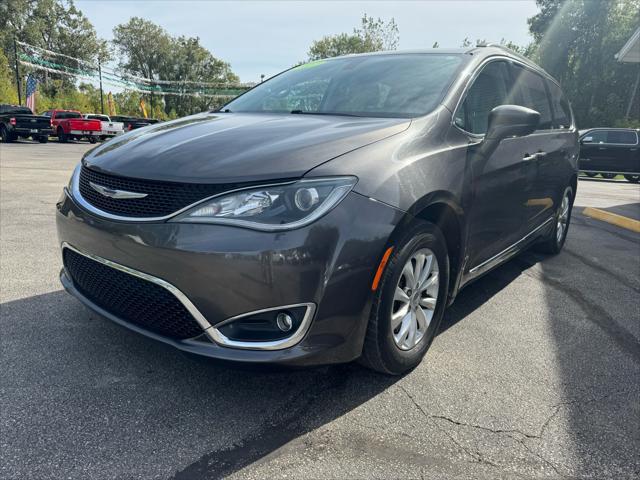 used 2017 Chrysler Pacifica car, priced at $14,877