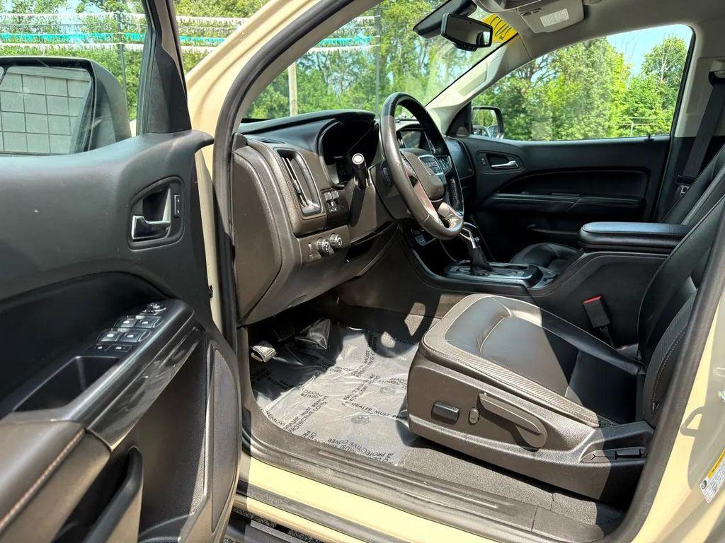 used 2022 GMC Canyon car, priced at $32,877