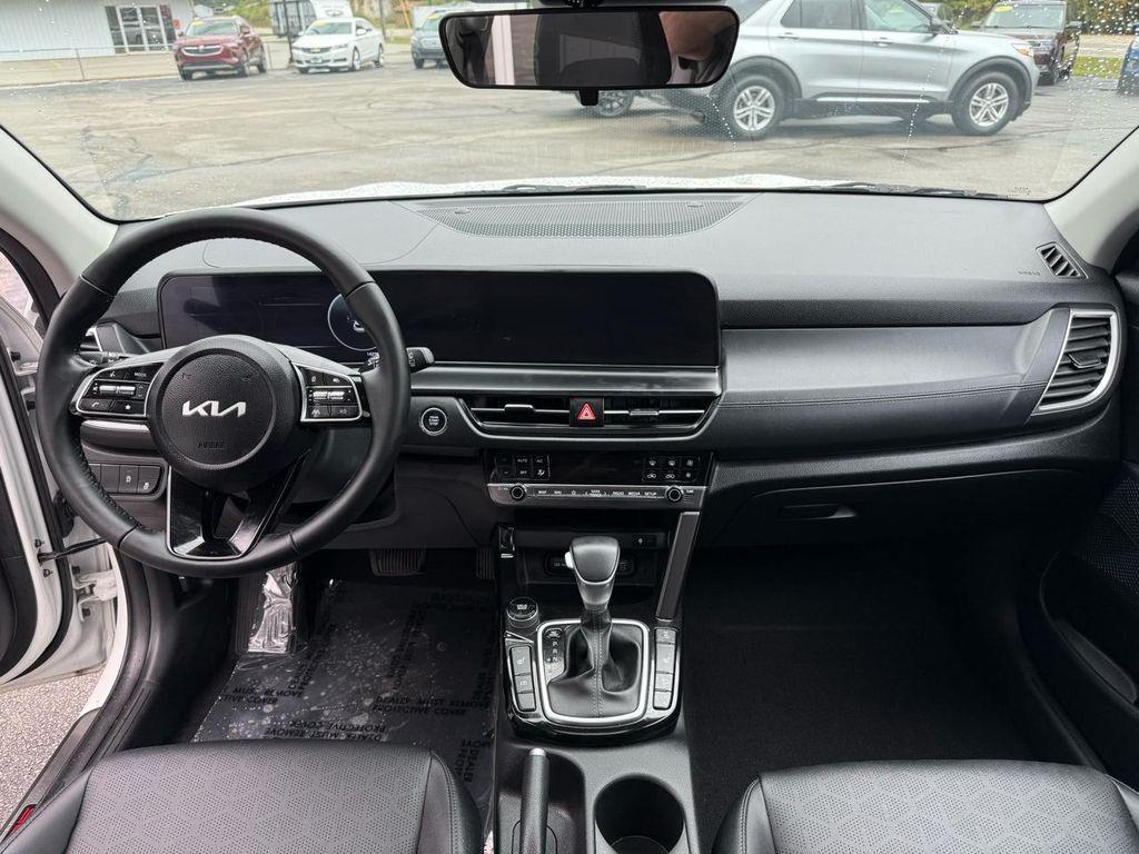 used 2024 Kia Seltos car, priced at $26,877