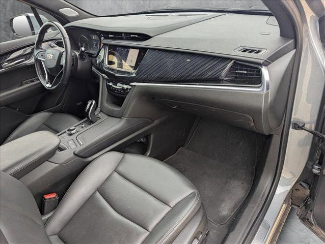used 2024 Cadillac XT6 car, priced at $47,920