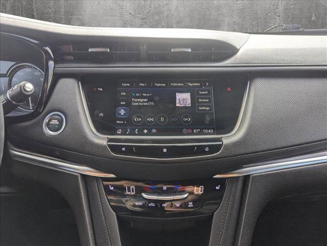 used 2021 Cadillac XT5 car, priced at $28,423