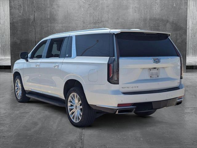 used 2022 Cadillac Escalade ESV car, priced at $46,917