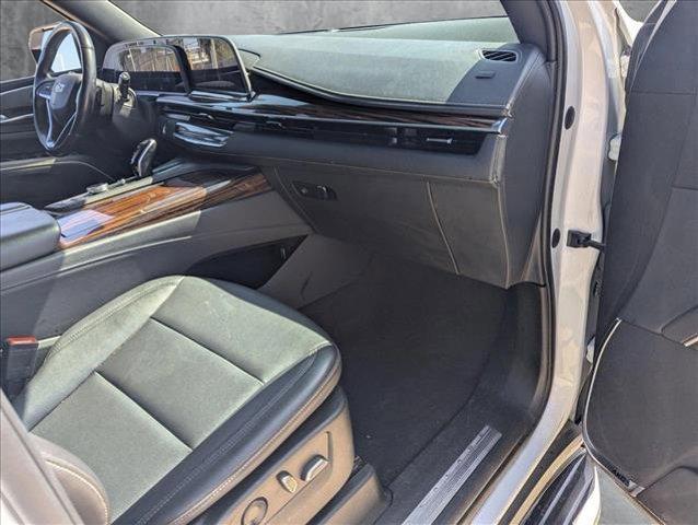 used 2022 Cadillac Escalade ESV car, priced at $46,917