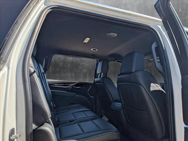 used 2022 Cadillac Escalade ESV car, priced at $46,917