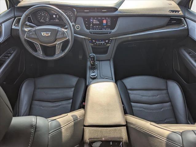 used 2023 Cadillac XT5 car, priced at $36,013