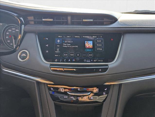 used 2023 Cadillac XT5 car, priced at $36,013