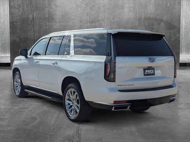 used 2023 Cadillac Escalade ESV car, priced at $69,302