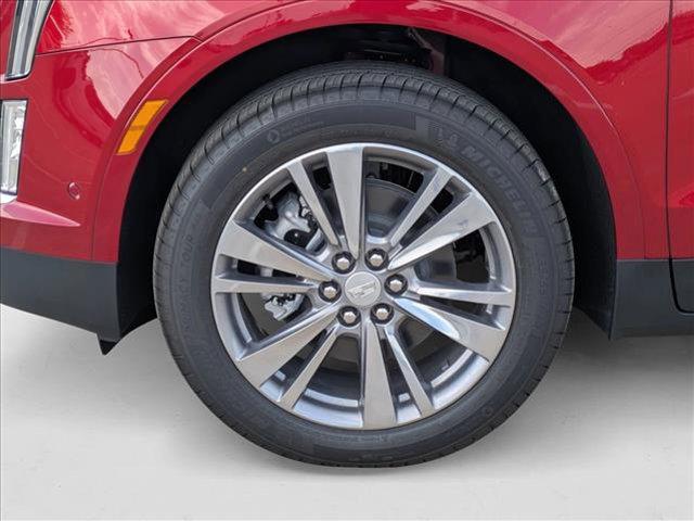 new 2025 Cadillac XT5 car, priced at $57,515