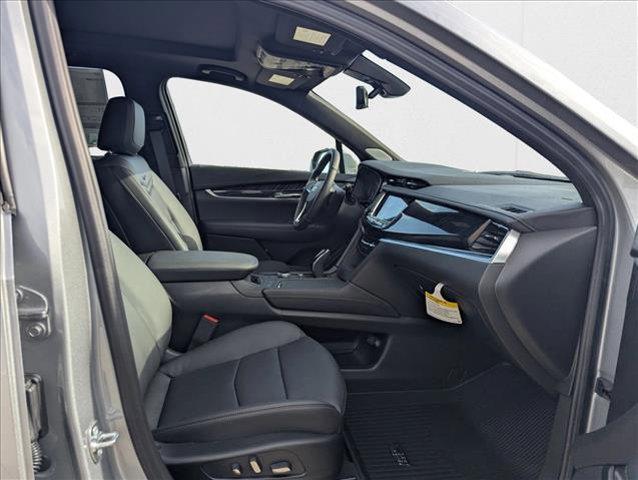 new 2025 Cadillac XT6 car, priced at $60,665
