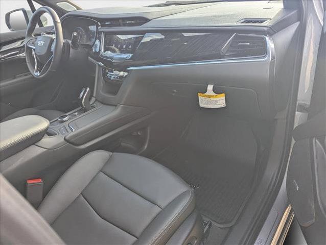 new 2025 Cadillac XT6 car, priced at $60,665