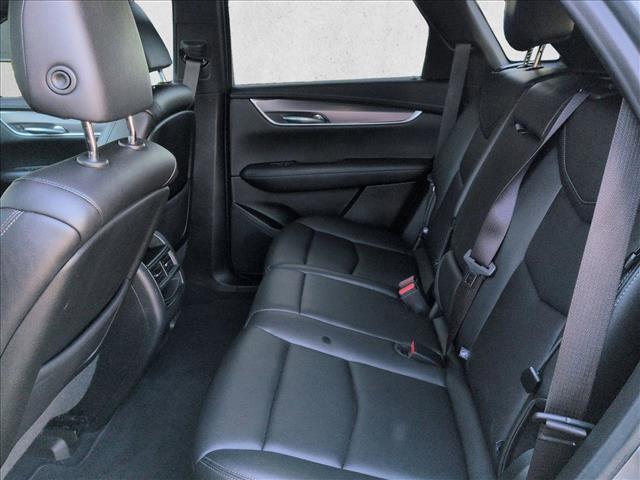 used 2021 Cadillac XT5 car, priced at $23,608