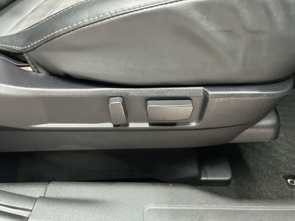 used 2020 Mitsubishi Outlander car, priced at $16,900