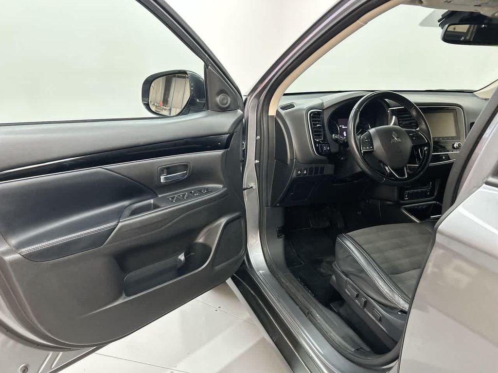used 2020 Mitsubishi Outlander car, priced at $16,900