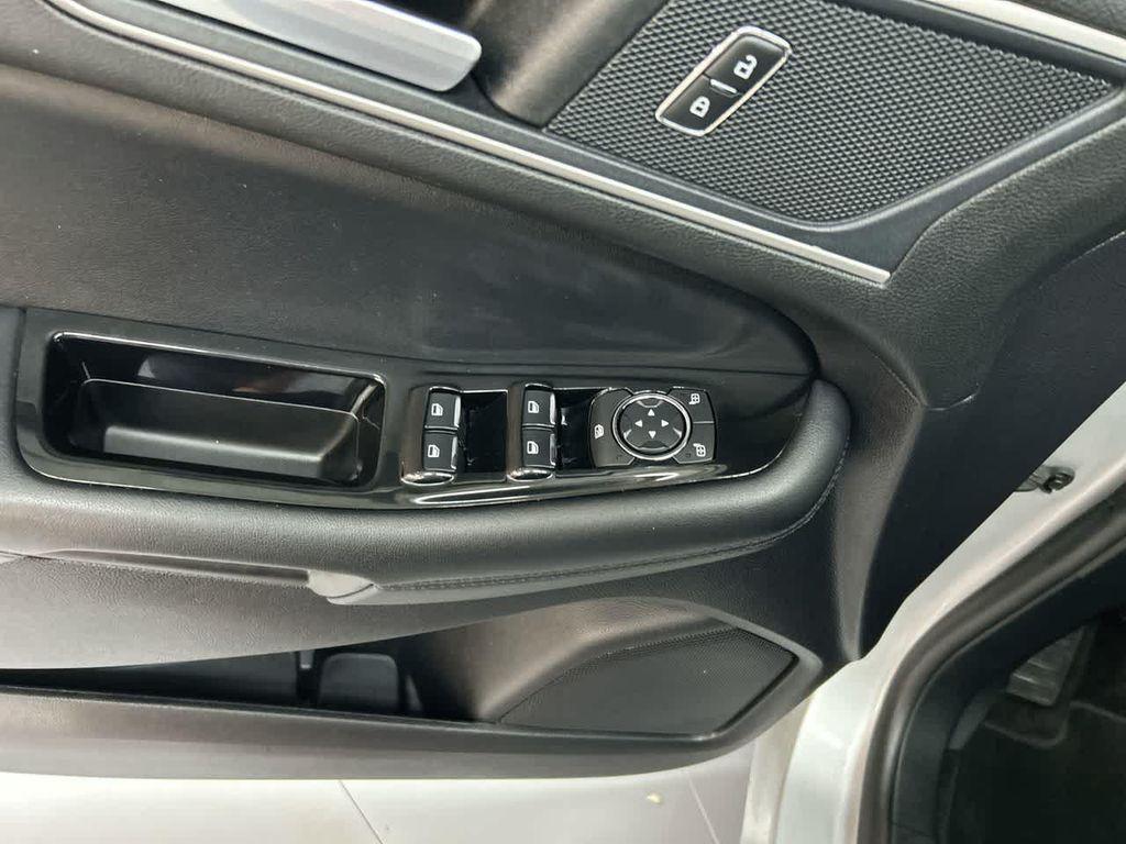 used 2019 Ford Edge car, priced at $16,900