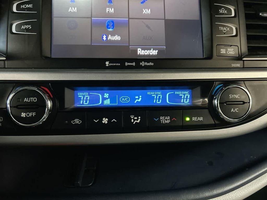 used 2019 Toyota Highlander car, priced at $25,900