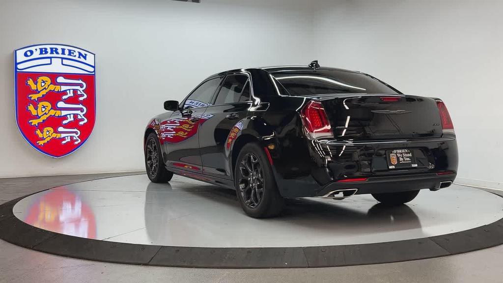 used 2022 Chrysler 300 car, priced at $27,900
