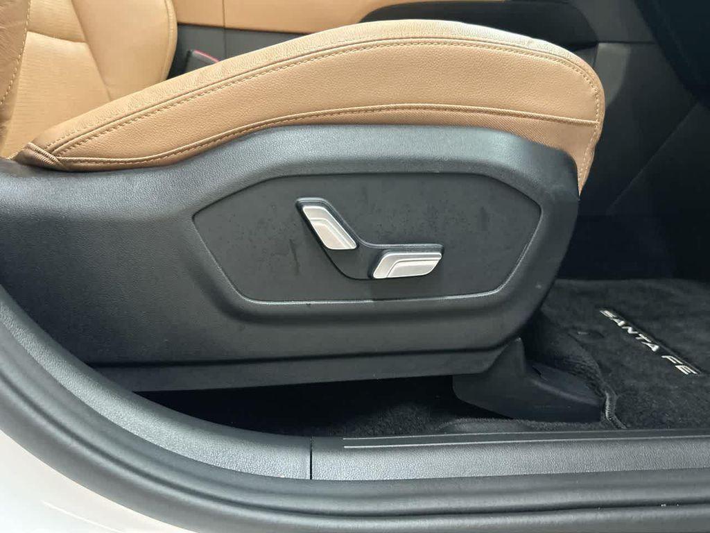 used 2025 Hyundai Santa Fe car, priced at $39,900