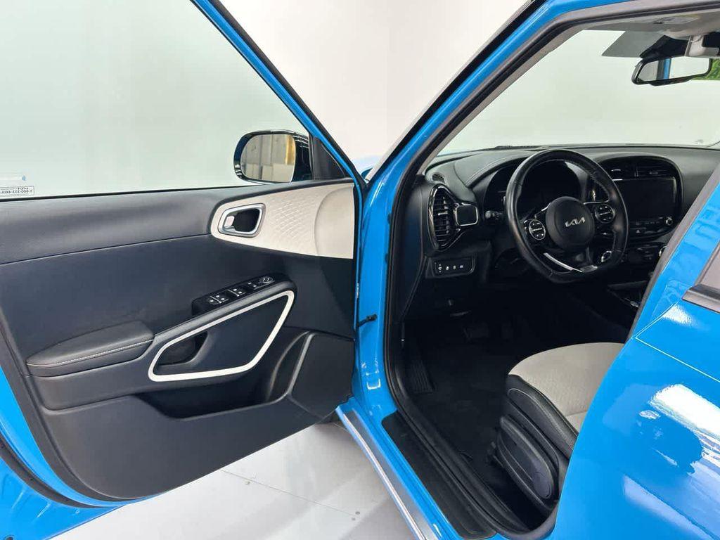 used 2024 Kia Soul car, priced at $19,900