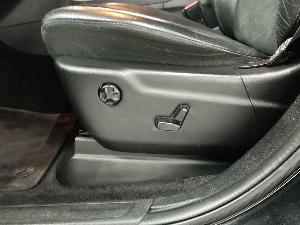 used 2017 Jeep Grand Cherokee car, priced at $15,900