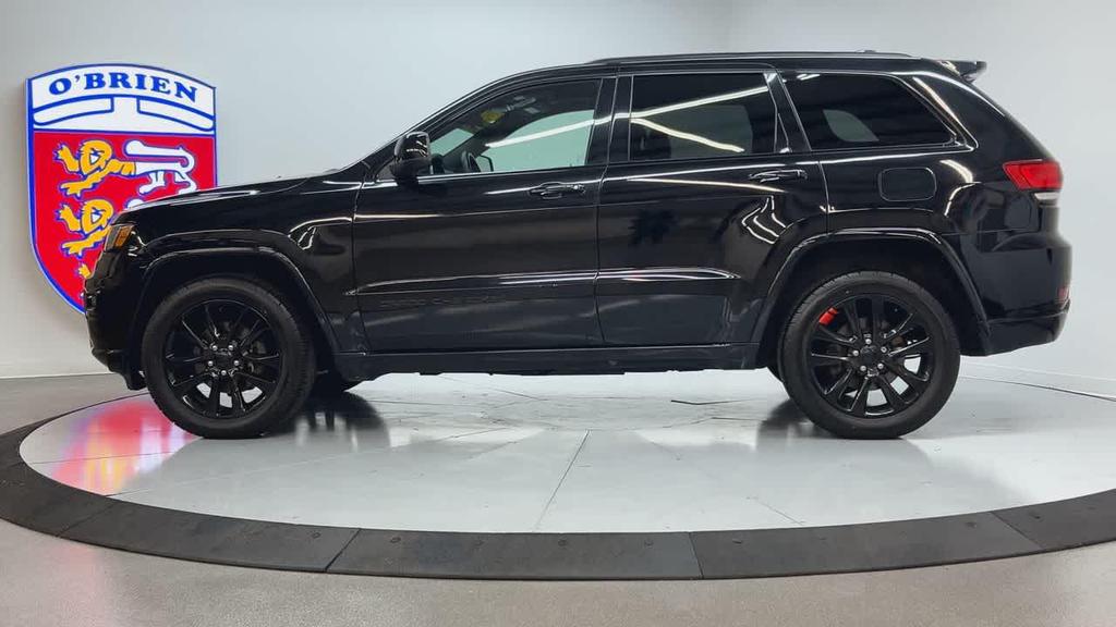 used 2017 Jeep Grand Cherokee car, priced at $15,900