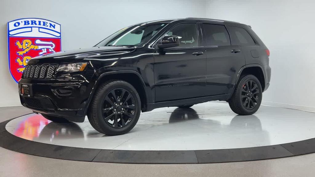 used 2017 Jeep Grand Cherokee car, priced at $15,900
