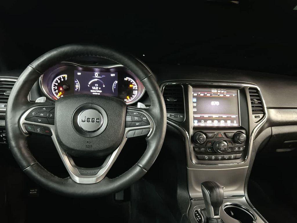 used 2017 Jeep Grand Cherokee car, priced at $15,900