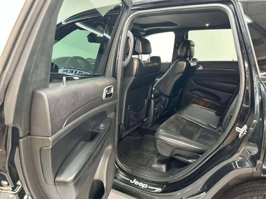 used 2017 Jeep Grand Cherokee car, priced at $15,900