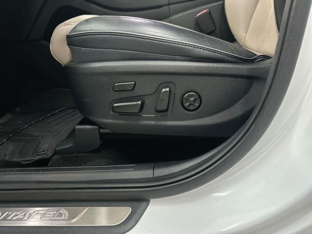 used 2021 Hyundai Santa Fe car, priced at $24,900