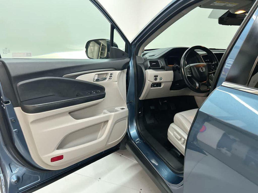 used 2019 Honda Pilot car, priced at $19,900