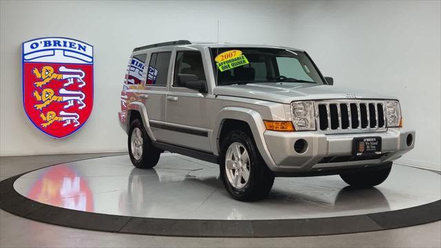 used 2007 Jeep Commander car, priced at $7,500
