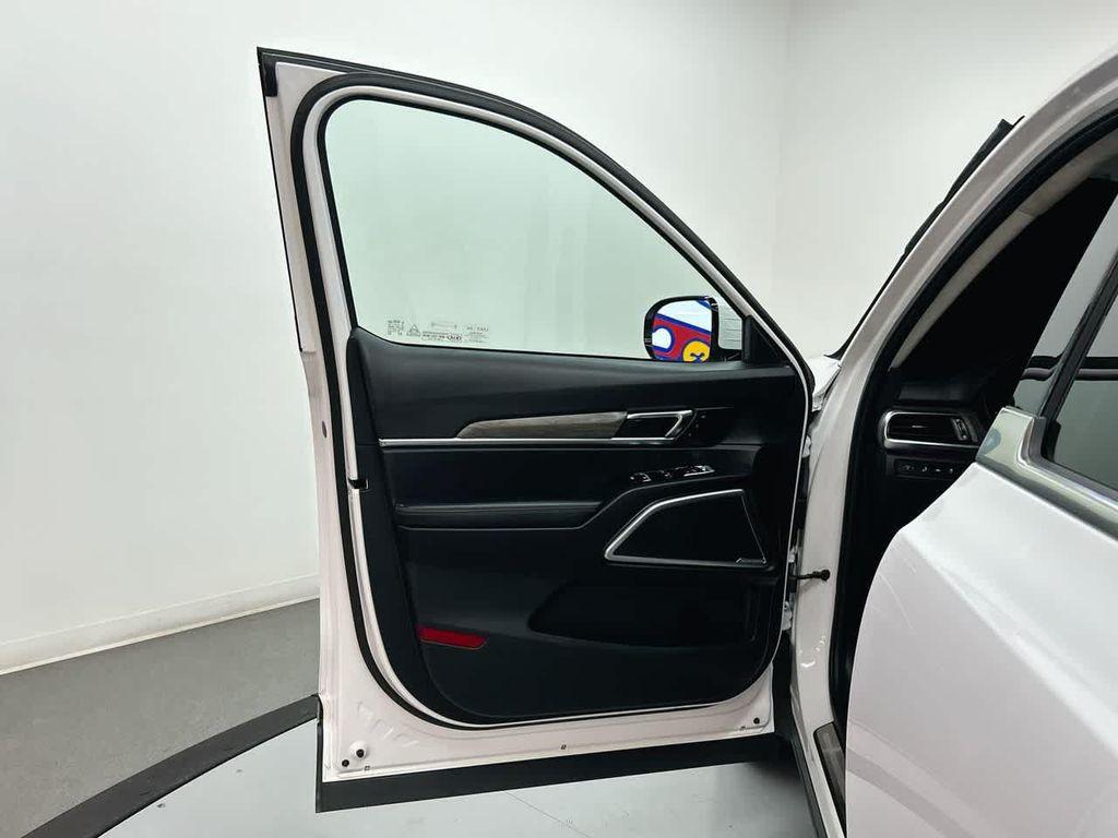 used 2021 Kia Telluride car, priced at $27,900