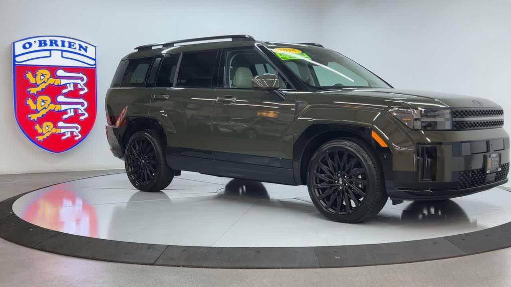 used 2025 Hyundai Santa Fe car, priced at $43,000