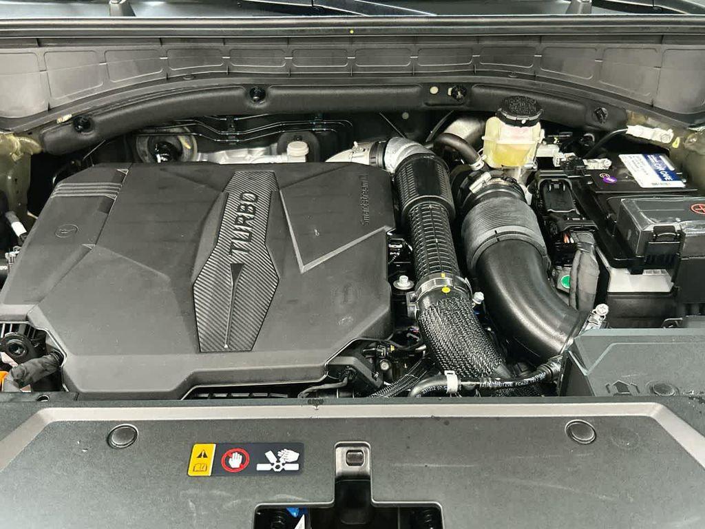 used 2025 Hyundai Santa Fe car, priced at $43,000