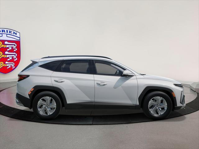 new 2025 Hyundai TUCSON Hybrid car, priced at $36,035