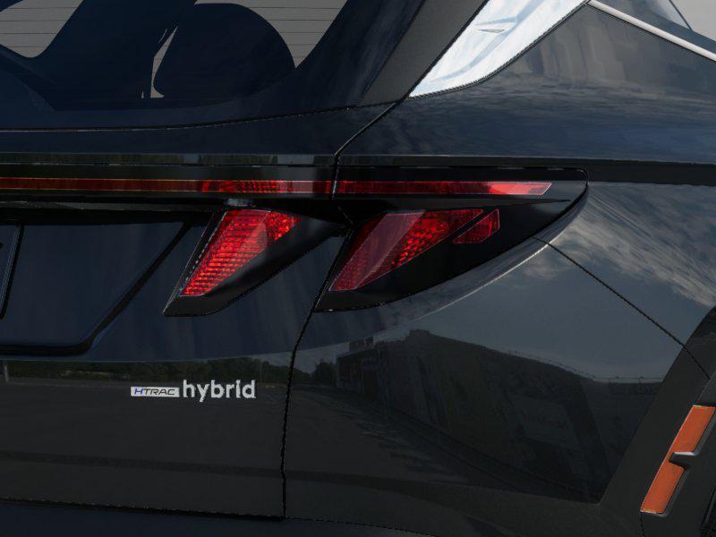 new 2025 Hyundai TUCSON Hybrid car