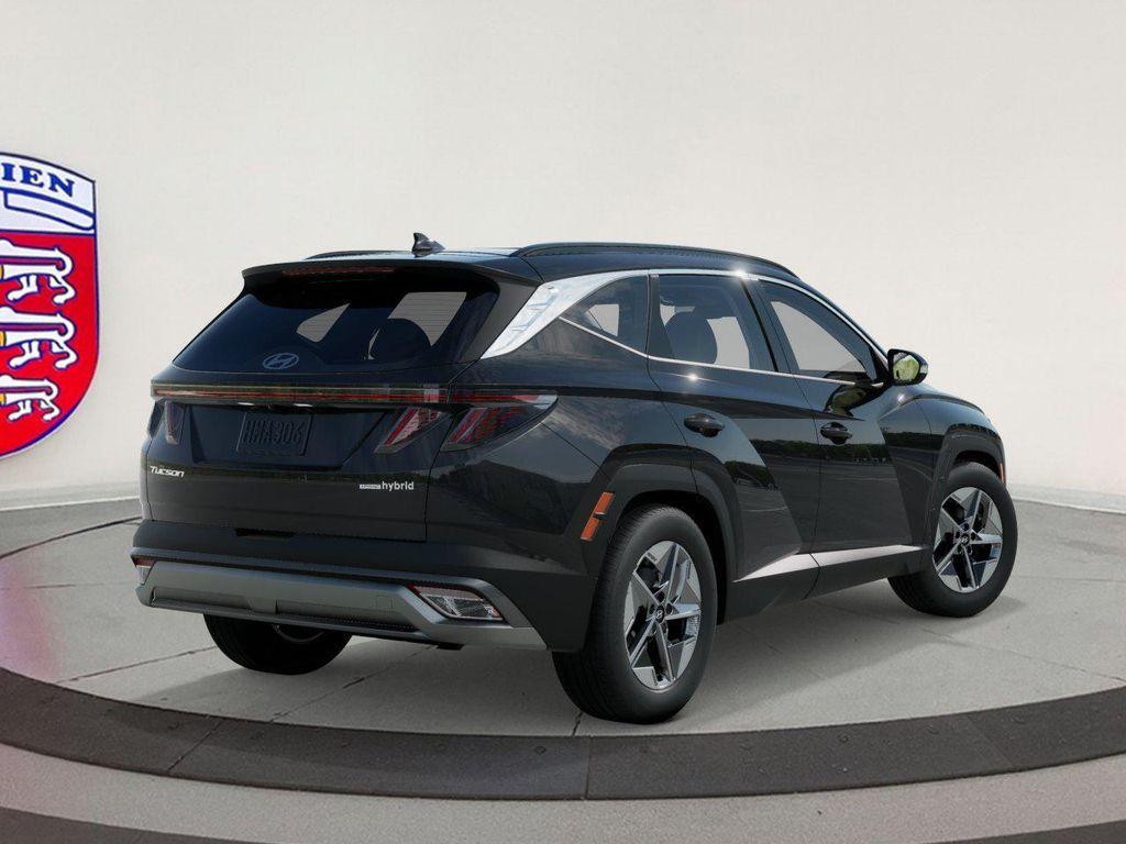 new 2025 Hyundai TUCSON Hybrid car