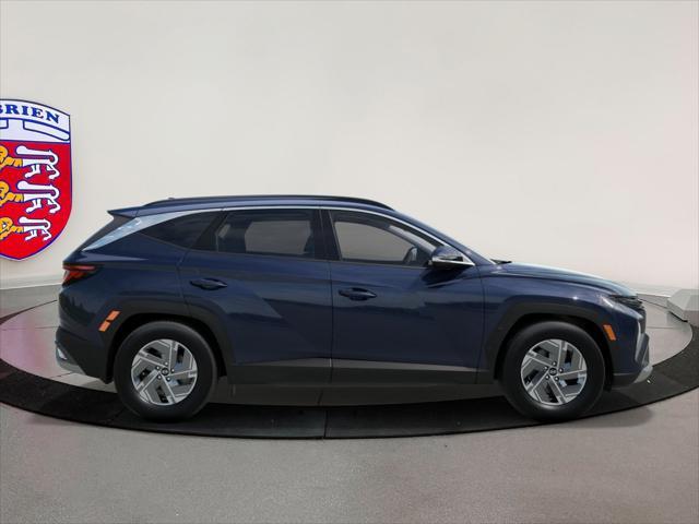 new 2025 Hyundai TUCSON Hybrid car, priced at $35,475
