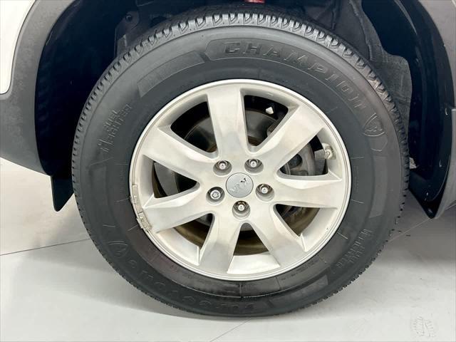 used 2013 Kia Sorento car, priced at $10,900